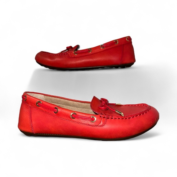 EUC VIONIC Red Virginia Driving Loafers - 7.5 - Picture 1 of 10